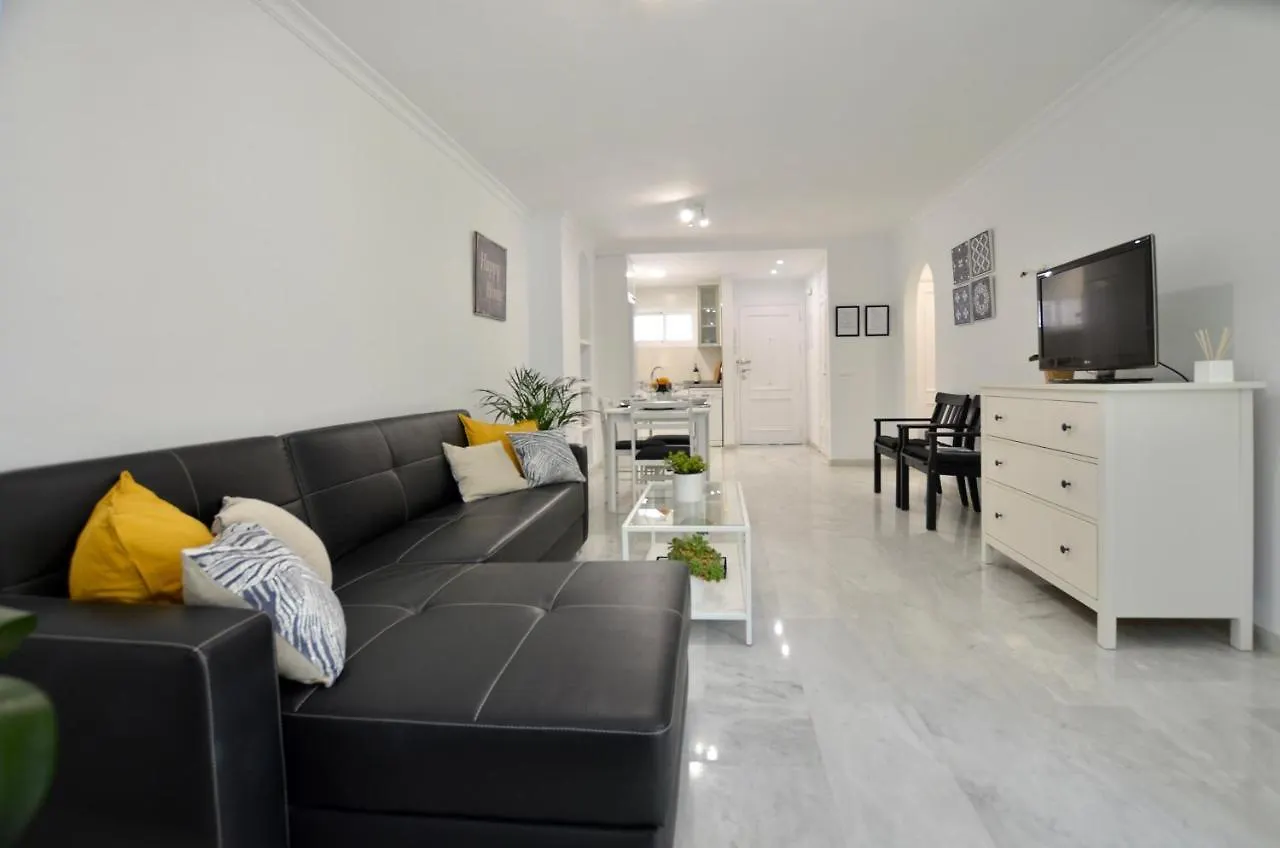 Apartamento Céntrico Y Al Lado De La Playa Apartamento Benalmádena